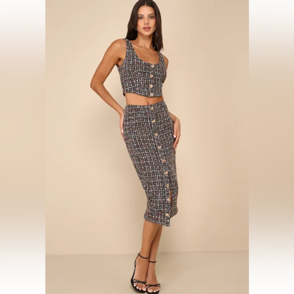 Charming Icon Black Tweed Lurex
Button-Front Midi Skirt and top
